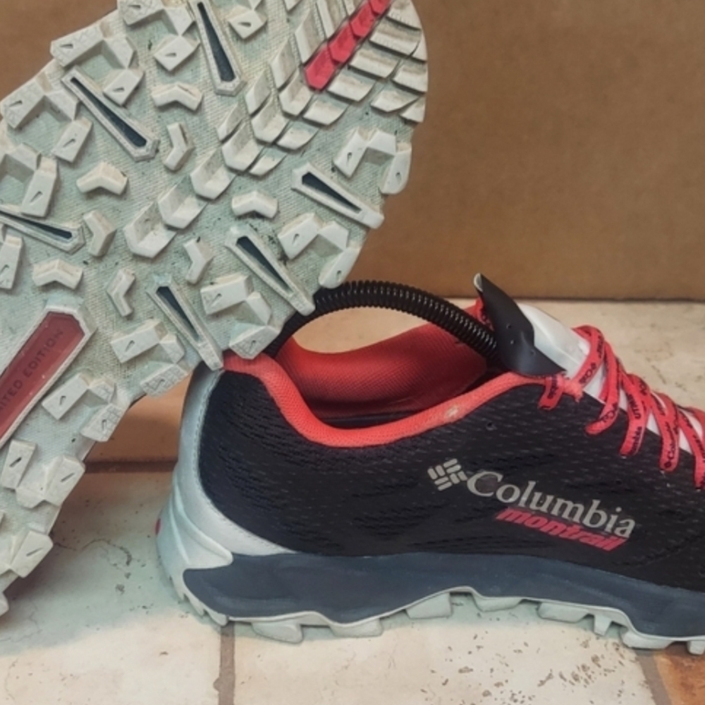 Columbia Womens Black and Red Athletic Sneakers - Picture 6 of 10